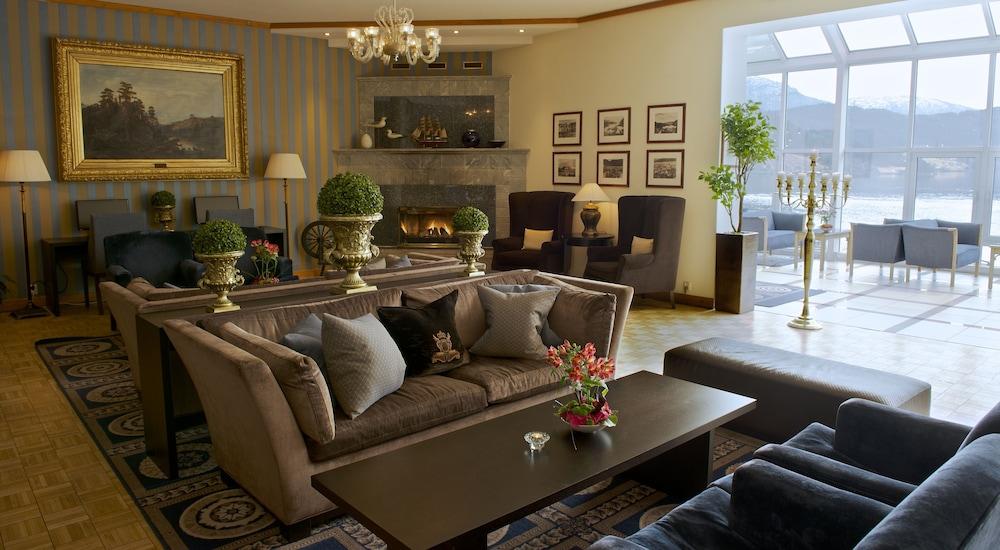 Brakanes Hotel Ульвик Экстерьер фото