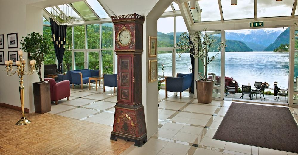 Brakanes Hotel Ульвик Экстерьер фото