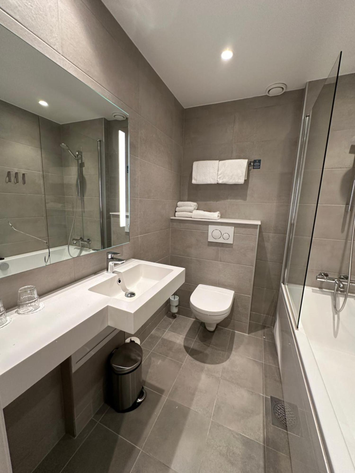Brakanes Hotel Ульвик Экстерьер фото