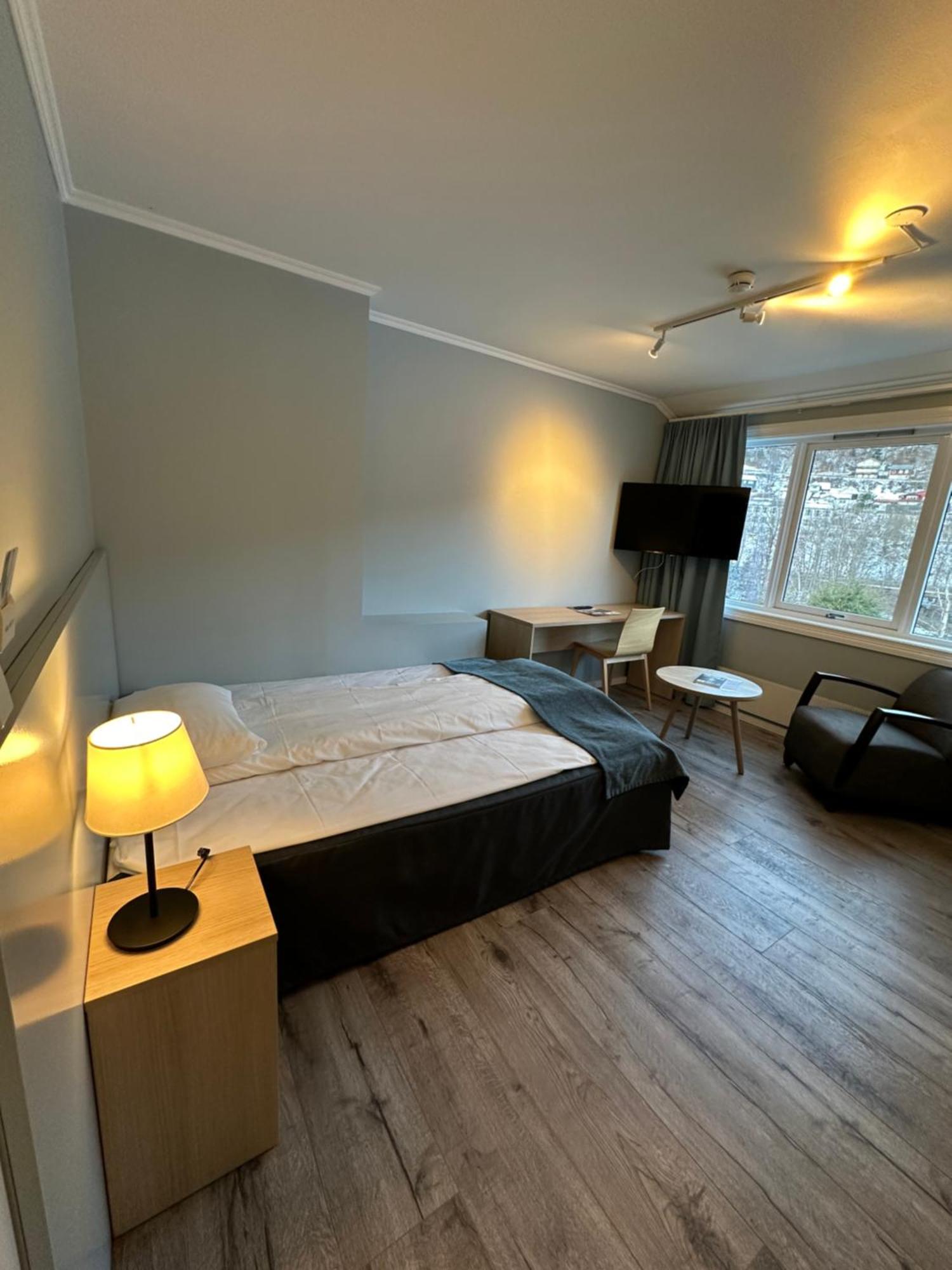 Brakanes Hotel Ульвик Экстерьер фото