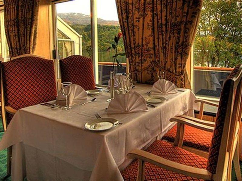 Brakanes Hotel Ульвик Экстерьер фото