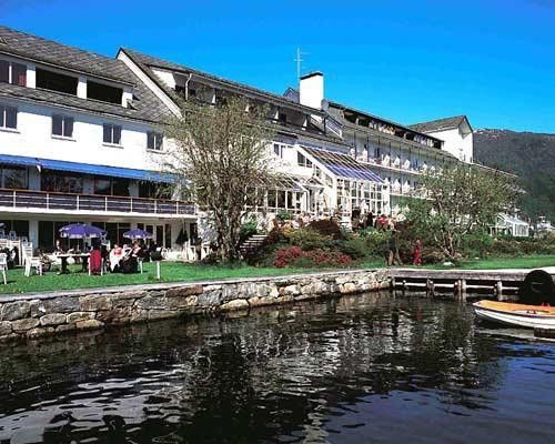 Brakanes Hotel Ульвик Экстерьер фото