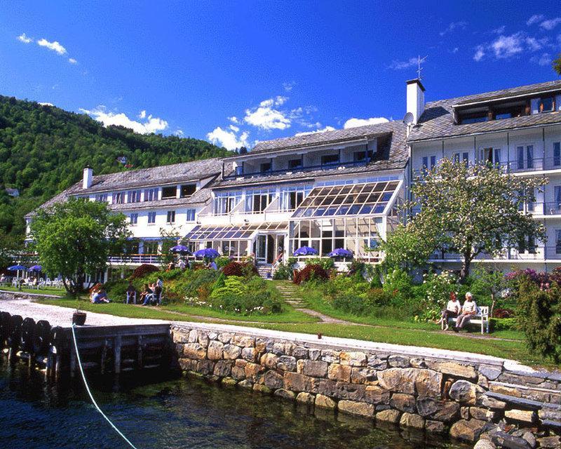 Brakanes Hotel Ульвик Экстерьер фото